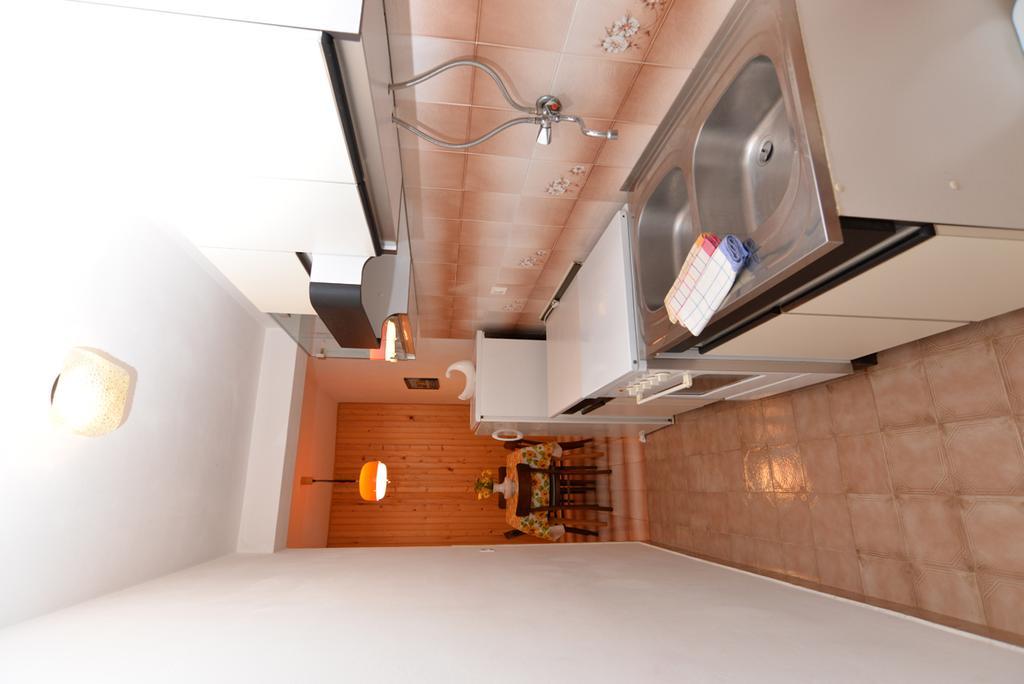 Apartment Near The Sea 650 Рабац Екстериор снимка
